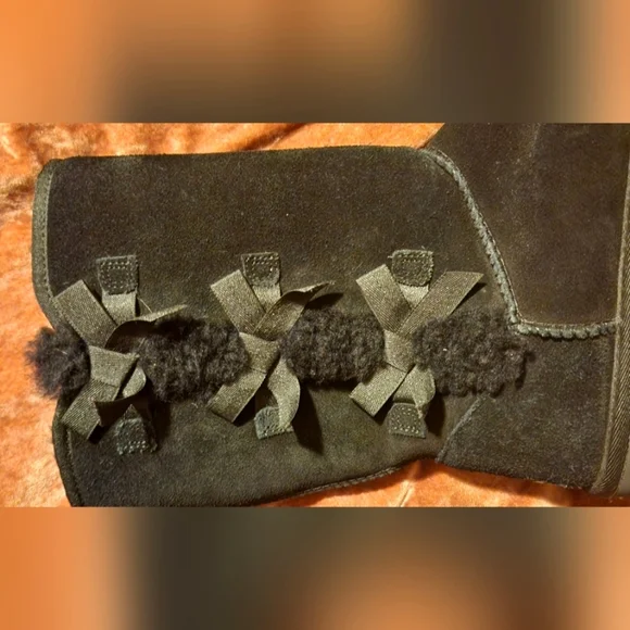 Koolaburra Womens Tall Black Bow Ugg Boots Size 10 - Picture 5 of 8